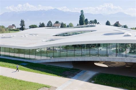 rolex learning center structure.